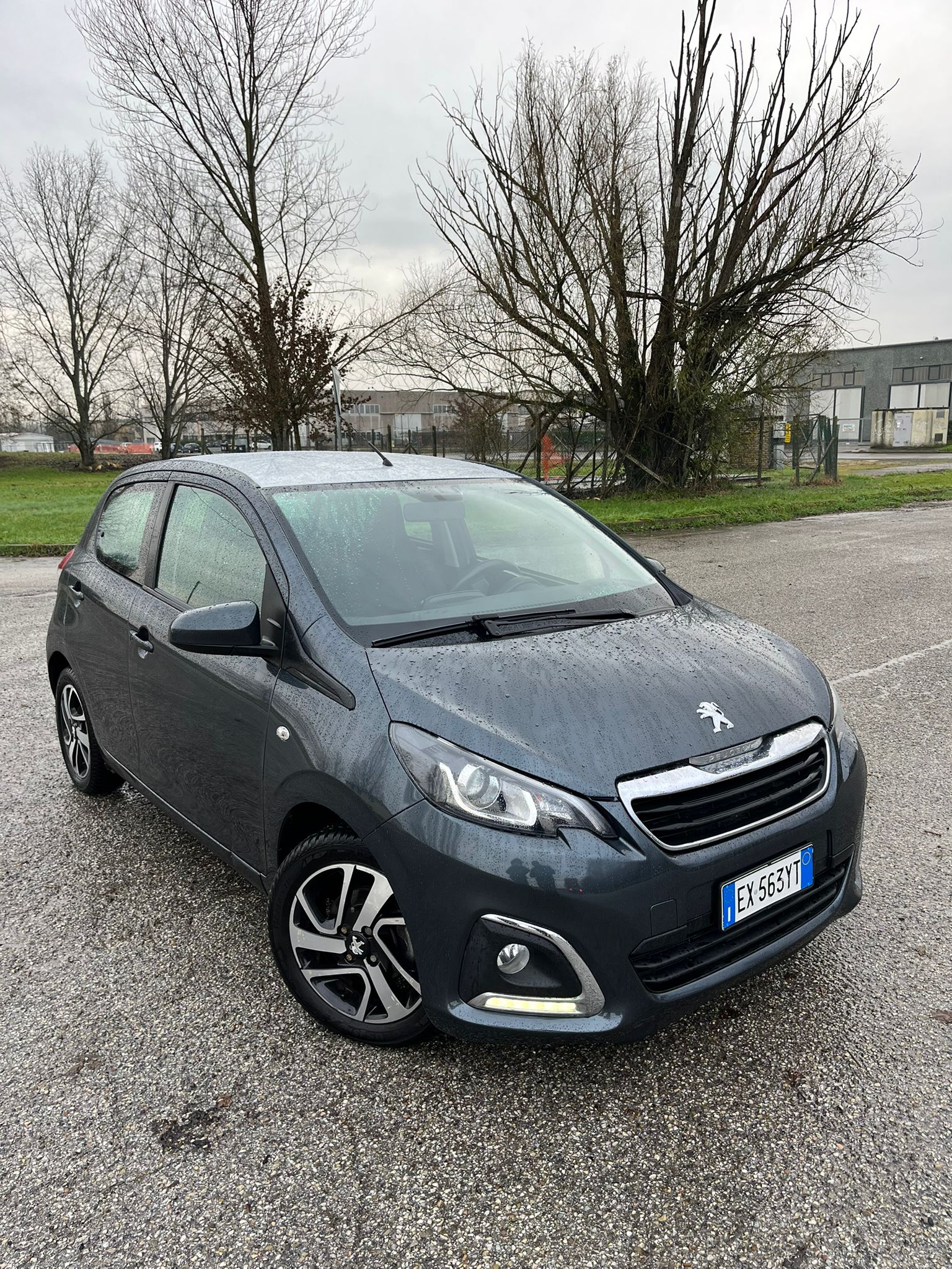 PEUGEOT 108