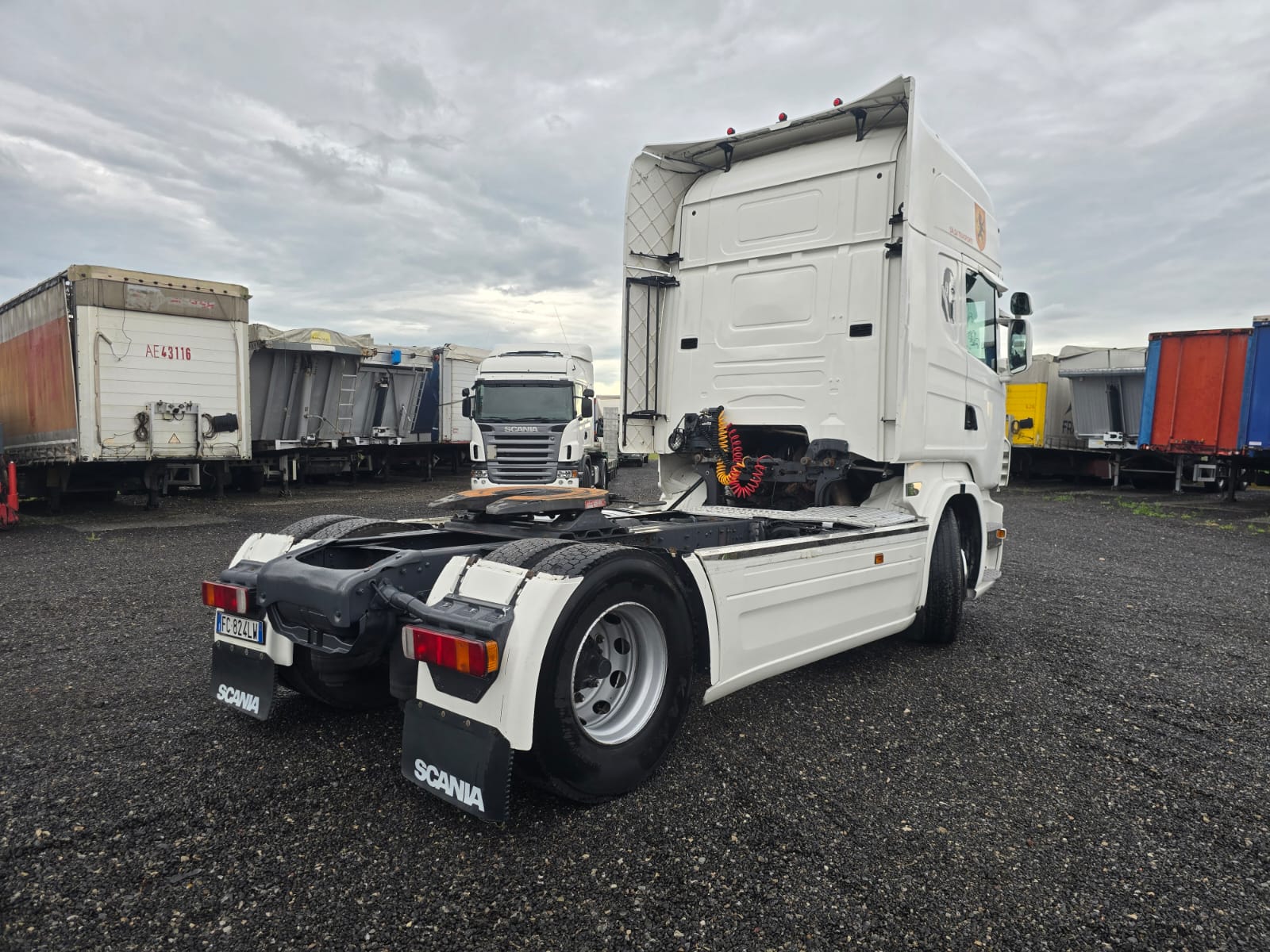 
								TRATTORE STRADALE SCANIA CVR 500 completo									