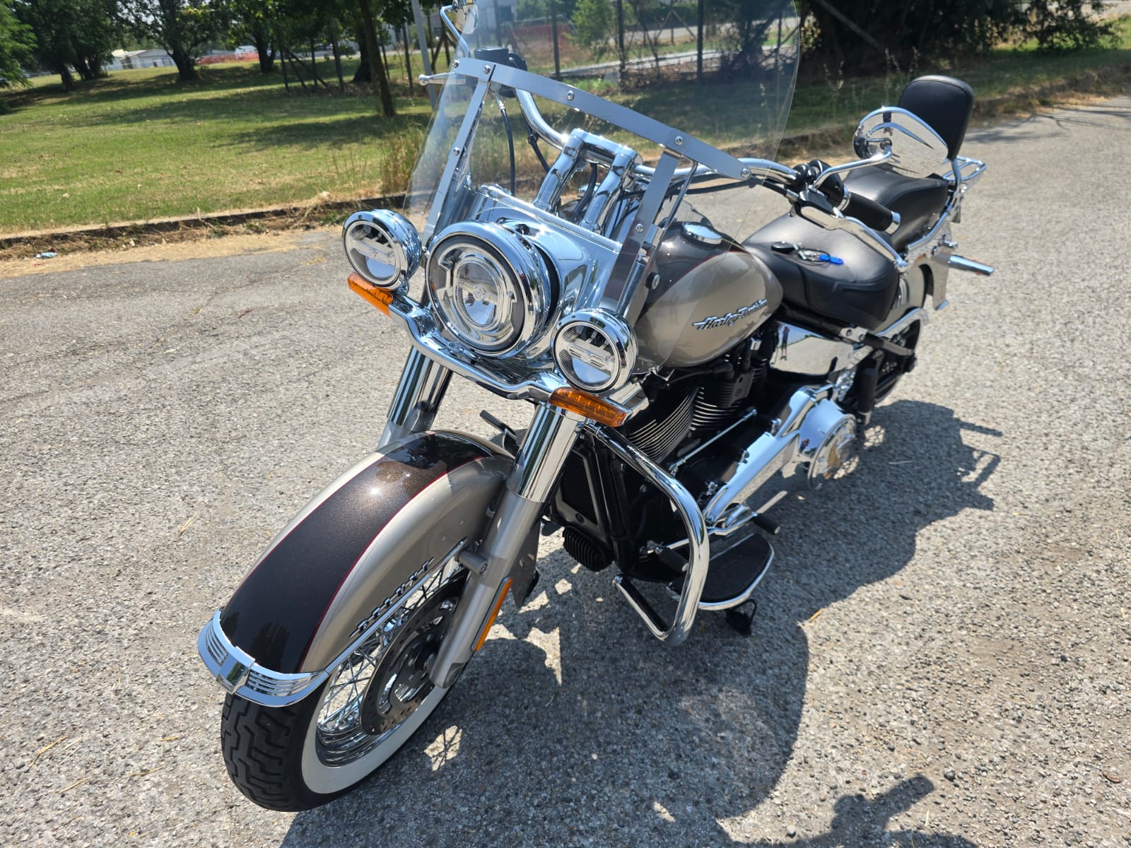 
								HARLEY-DAVIDSON completo									