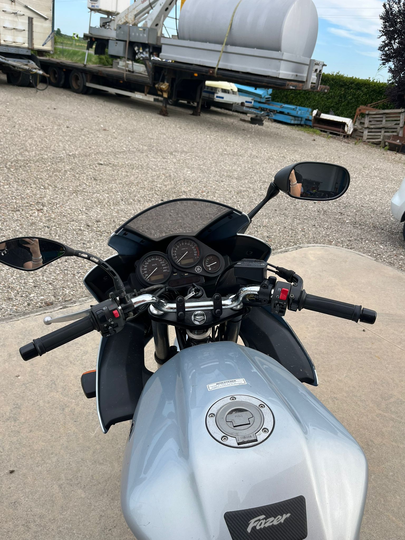 
								YAMAHA VARIANTE 1 completo									