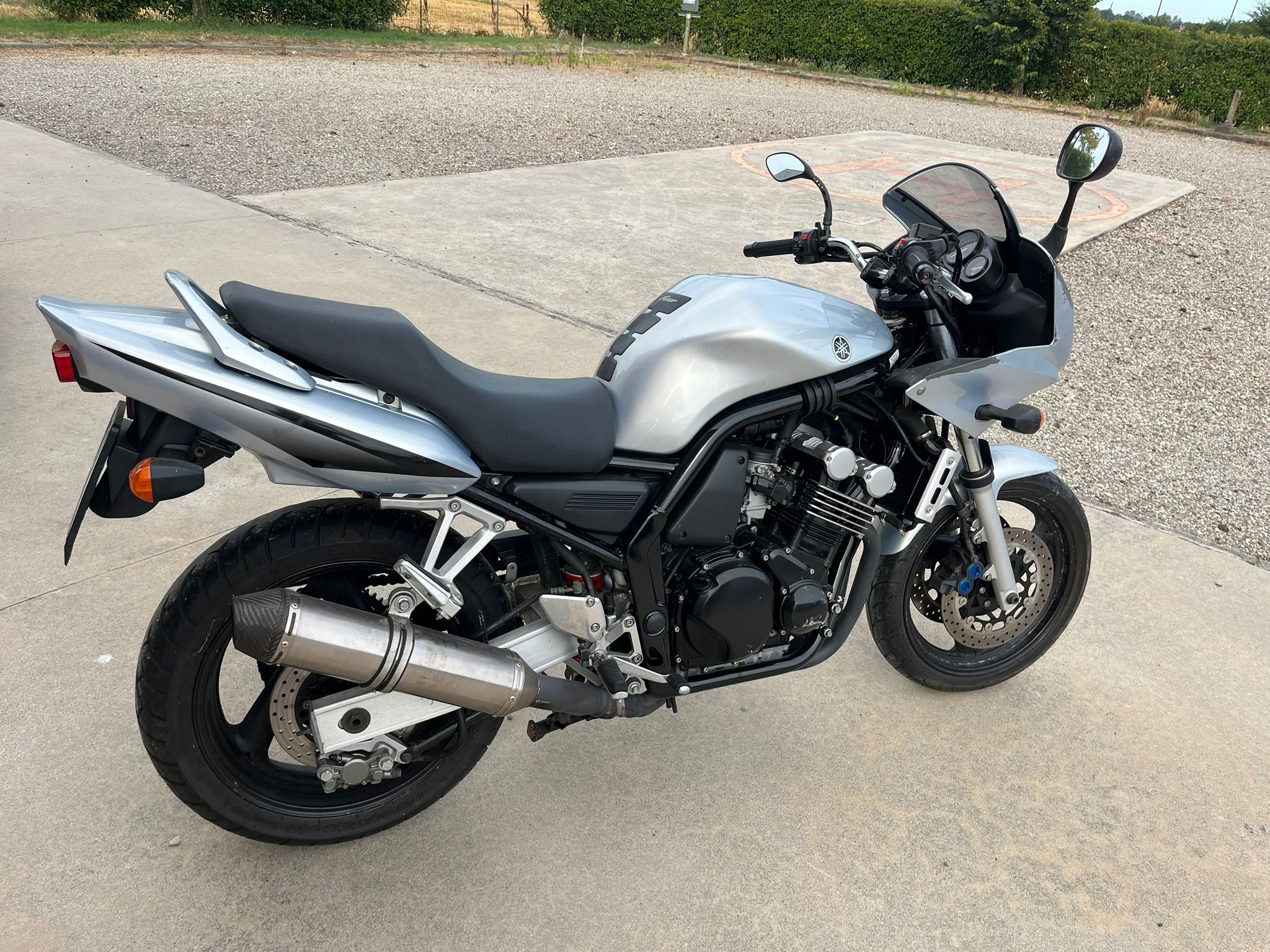 
								YAMAHA VARIANTE 1 completo									