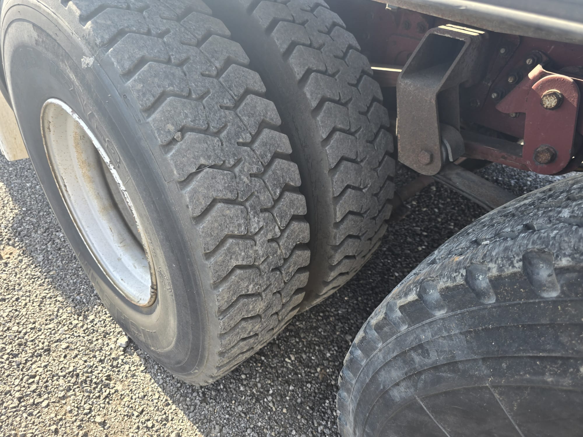 
								AUTOCARRO SCARRABILE MACCHINA OPERATRICE IVECO MT 190 E 30 completo									