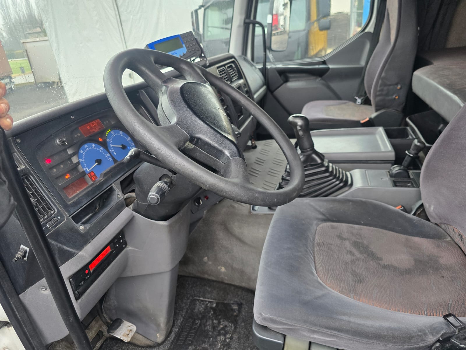 
								MOTRICE CISTERNA RENAULT completo									