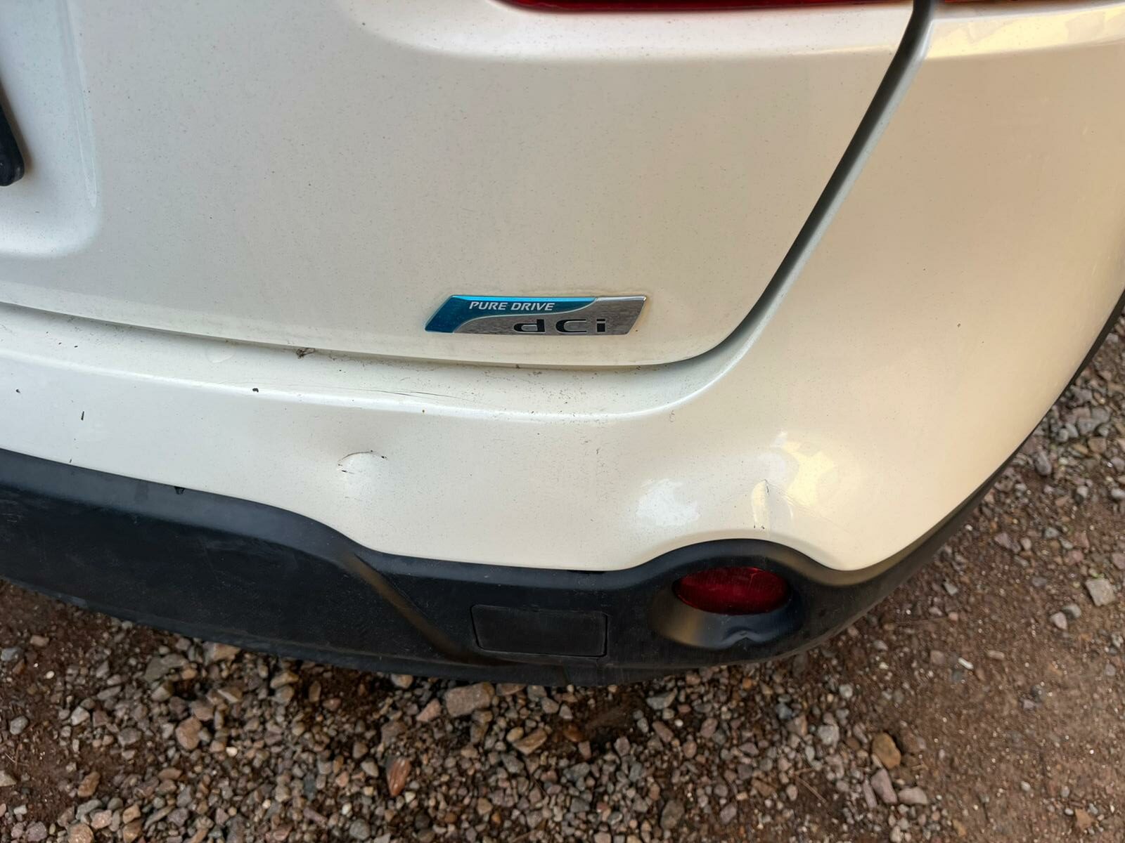 
								NISSAN QASHQAI J10 L L01 completo									