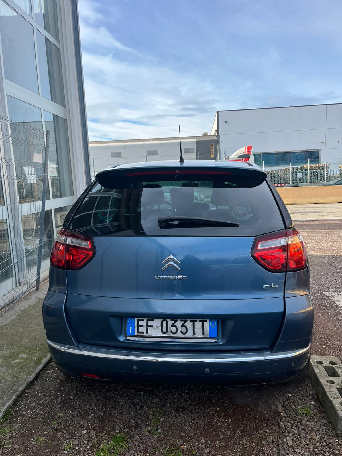 
								CITROEN C4 PICASSO completo									