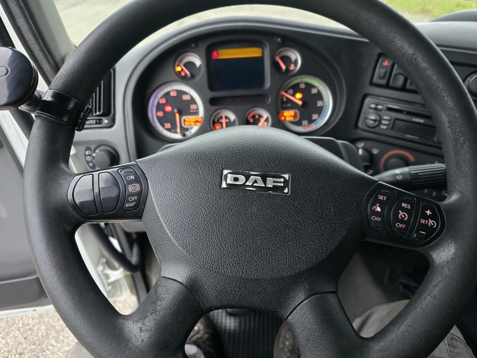 
								MOTRICE DAF CON CISTERNA GPL completo									