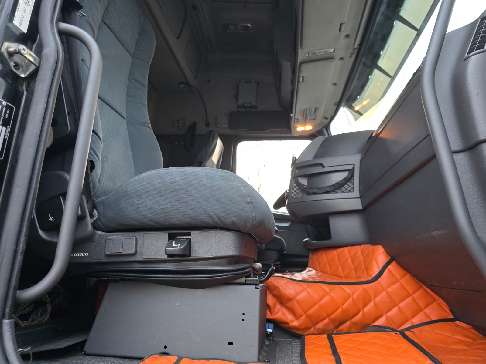 
								VOLVO FH500 completo									