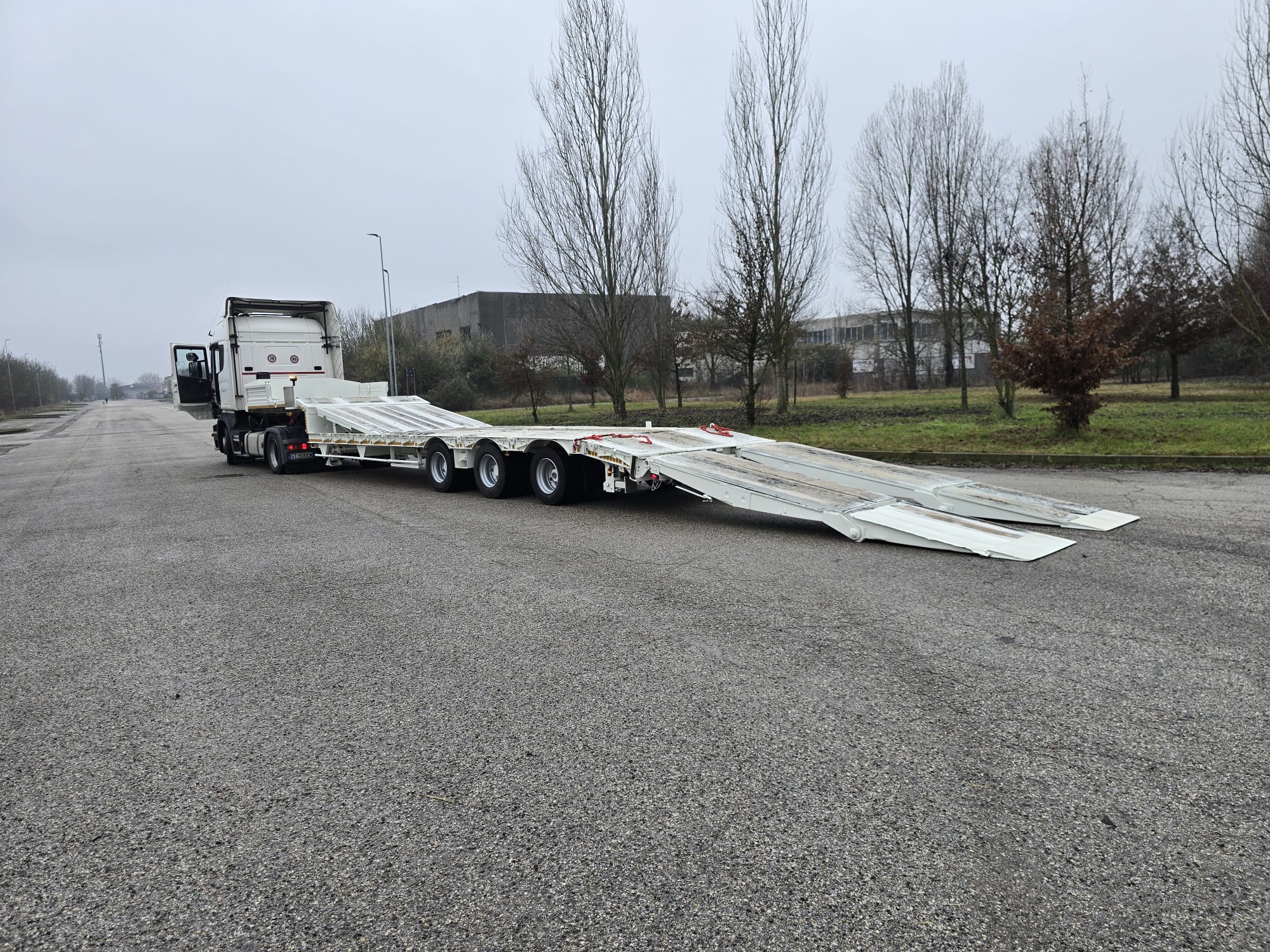 
								SEMIRIMORCHIO ACTM completo									