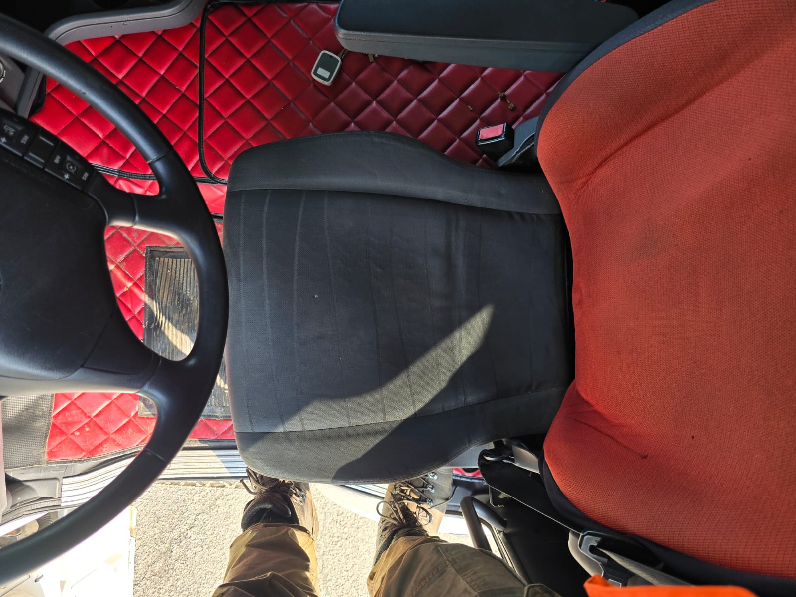 
								SCANIA R420 completo									