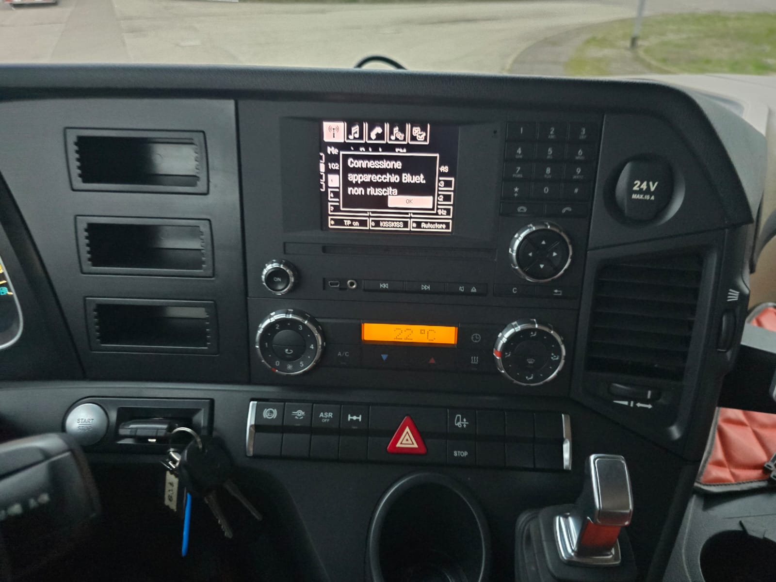 
								TRATTORE STRADALE MERCEDES ACTROS 1845 LS completo									