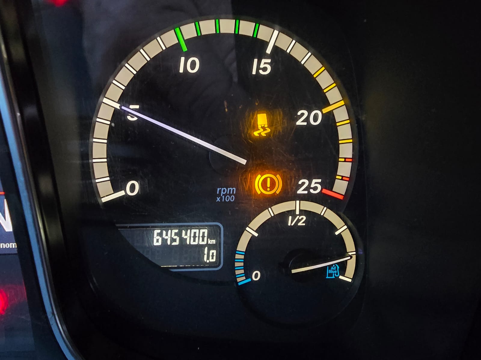 
								TRATTORE STRADALE MERCEDES ACTROS 1845 LS completo									