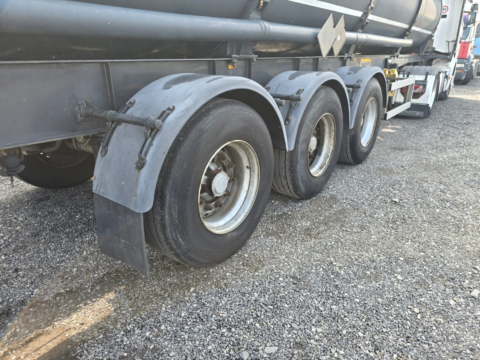 
								SEMIRIMORCHIO SARA IN ADR completo									