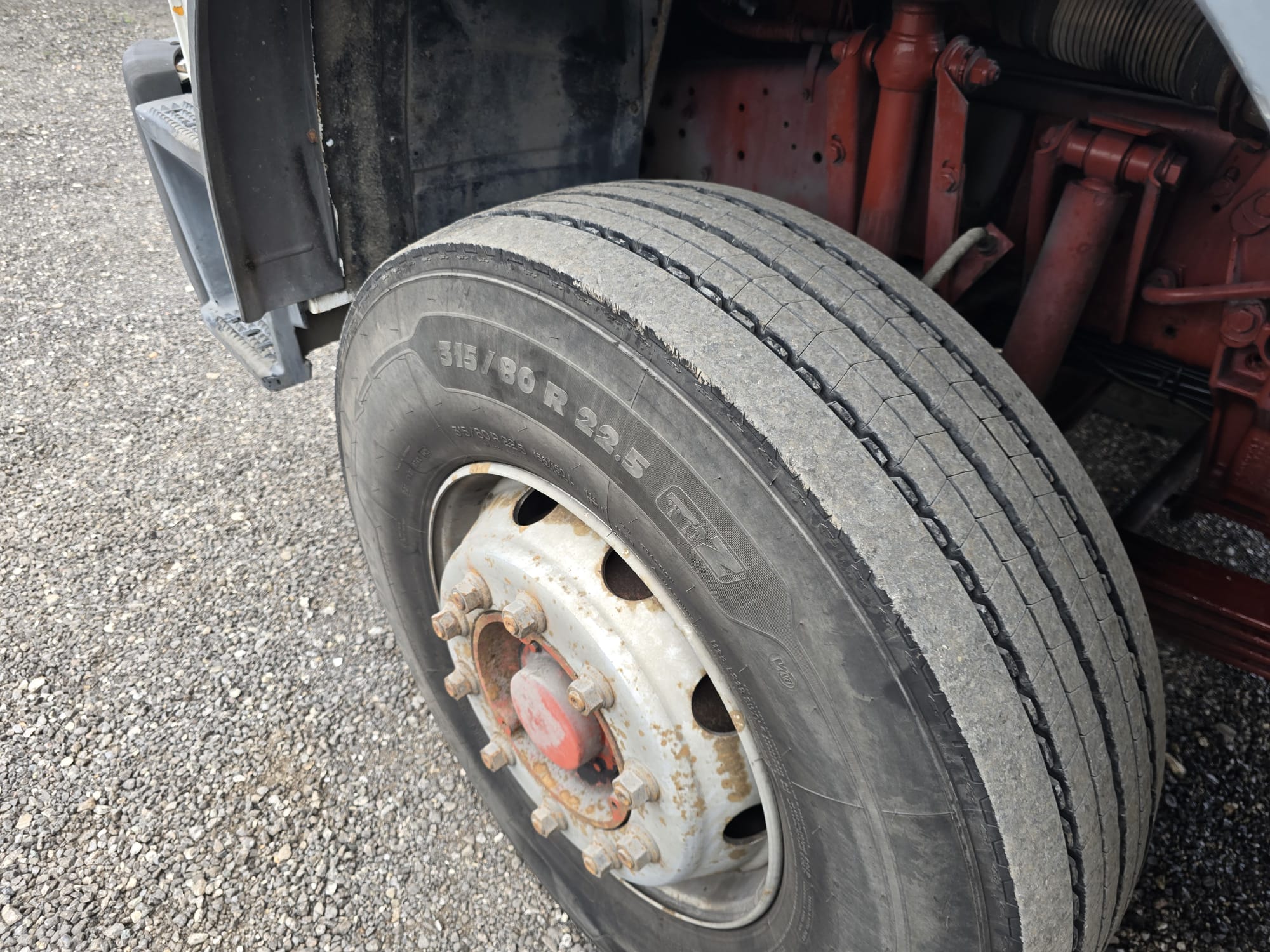 
								IVECO 190 26 CON GRU completo									