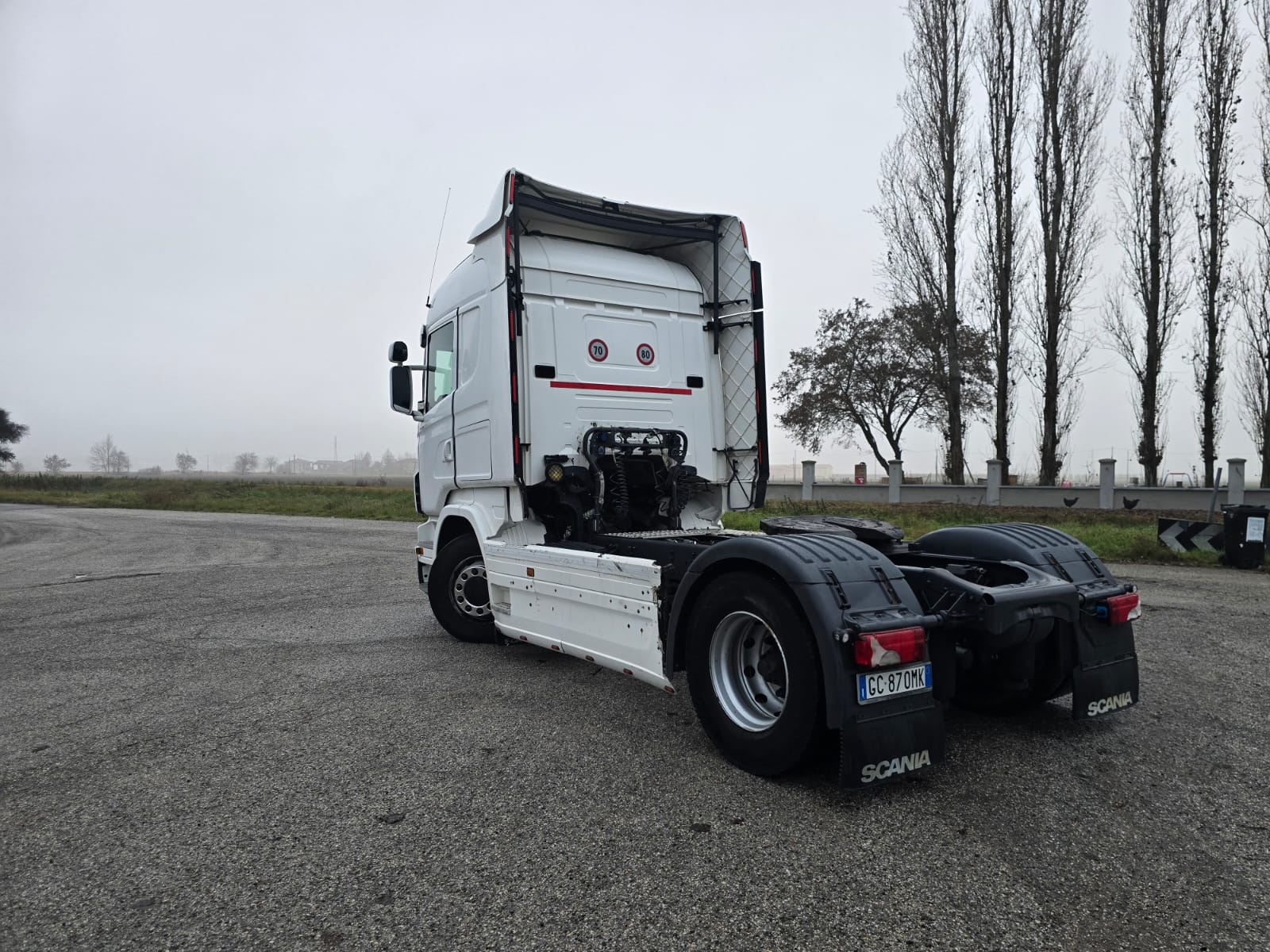 
								SCANIA R450 completo									