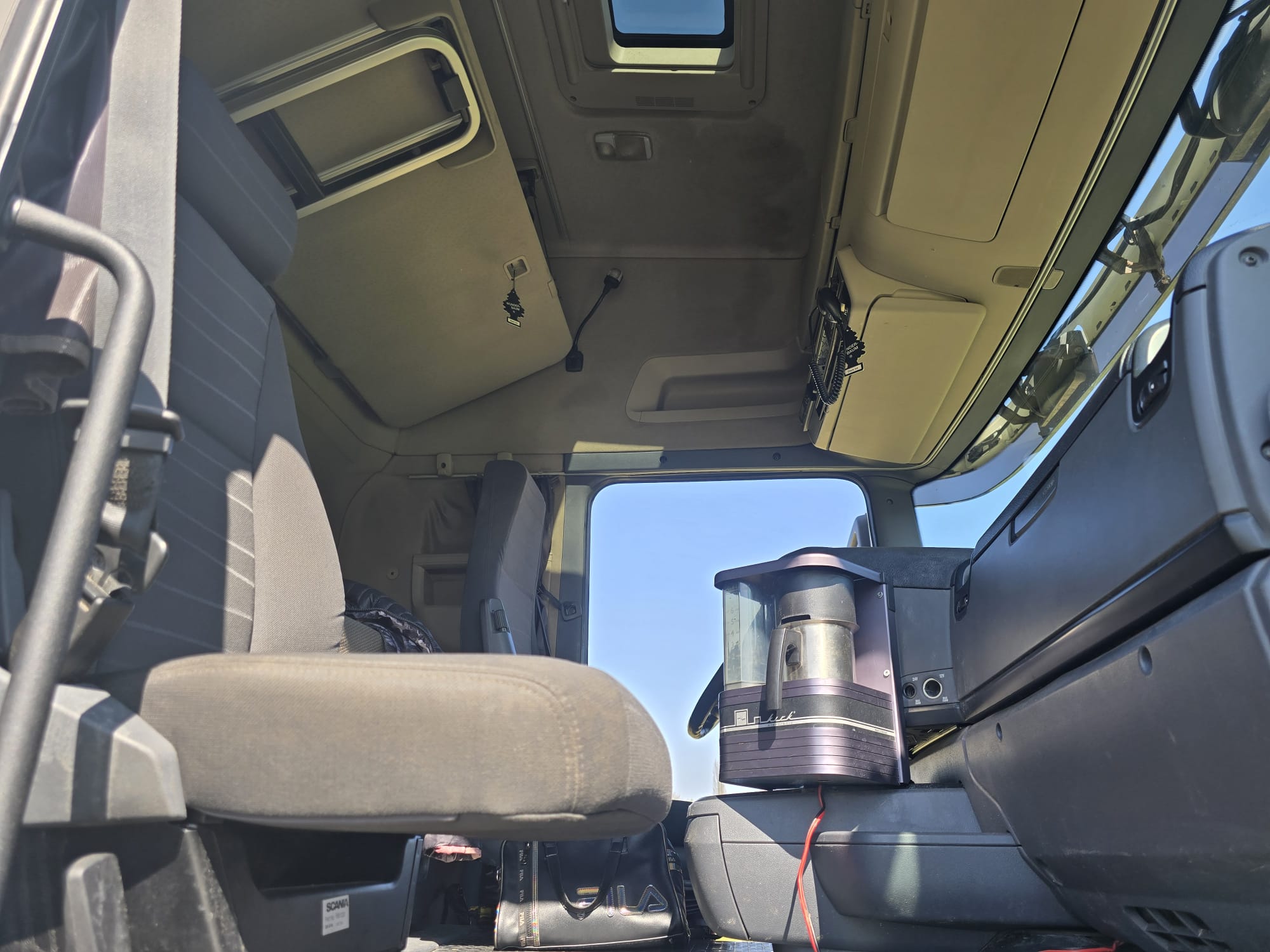 
								SCANIA R440 SCARRABILE completo									