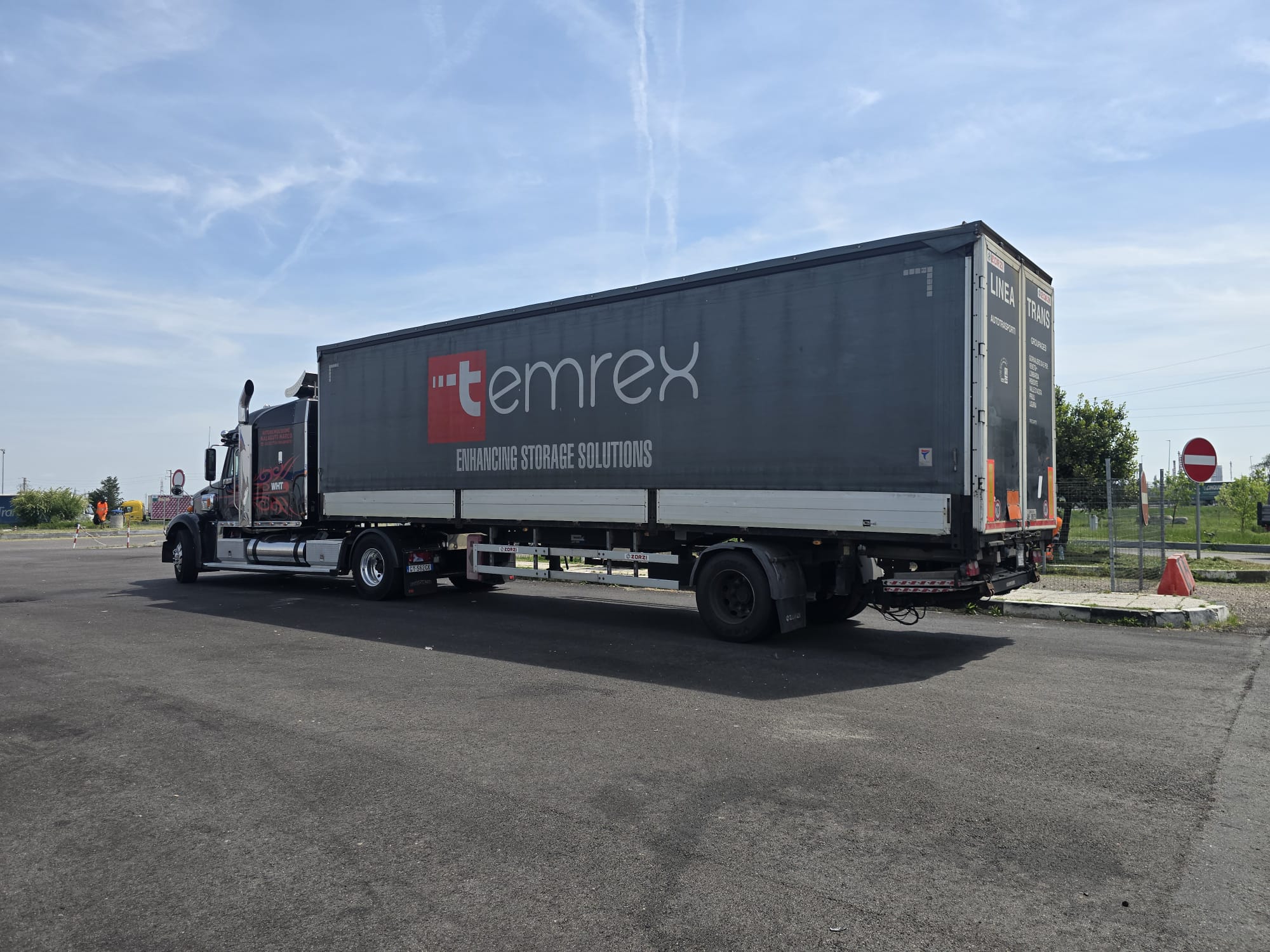 
								SEMIRIMORCHIO CITY TRAILER STERZANTE ZORZI completo									