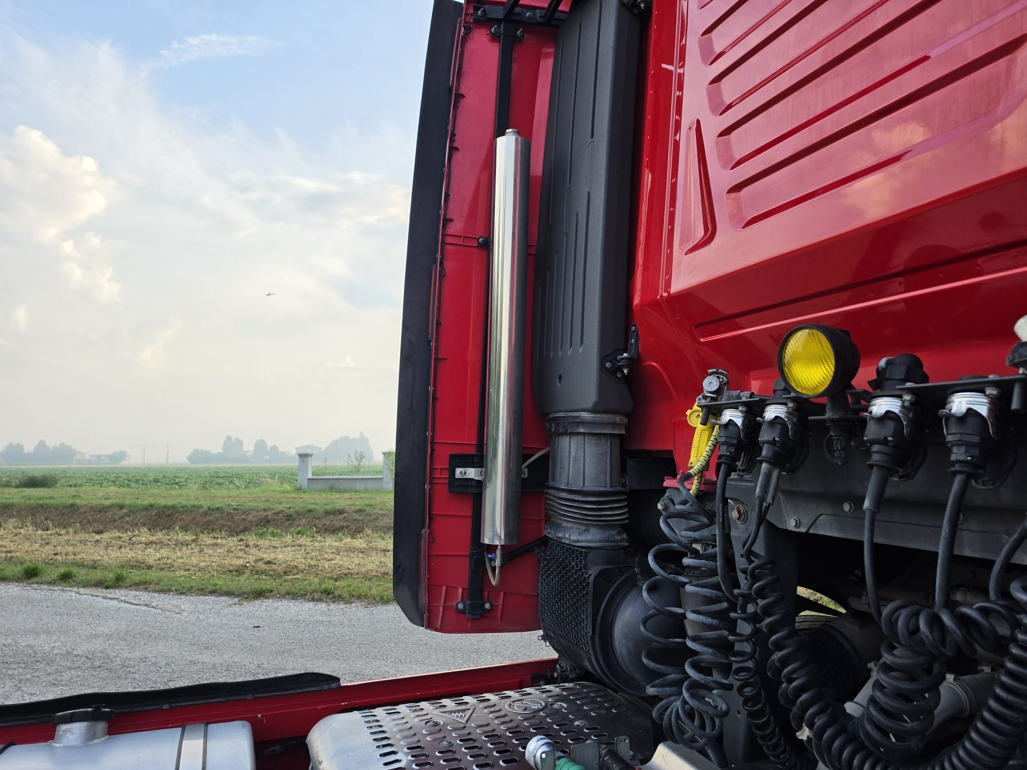 
								IVECO STRALIS S-WEY 510 completo									
