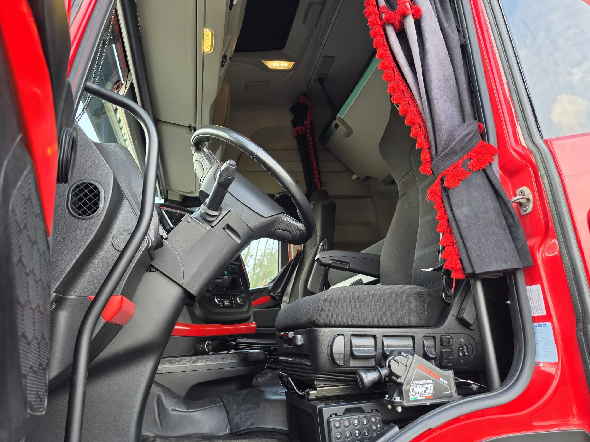 
								IVECO STRALIS S-WEY 510 completo									