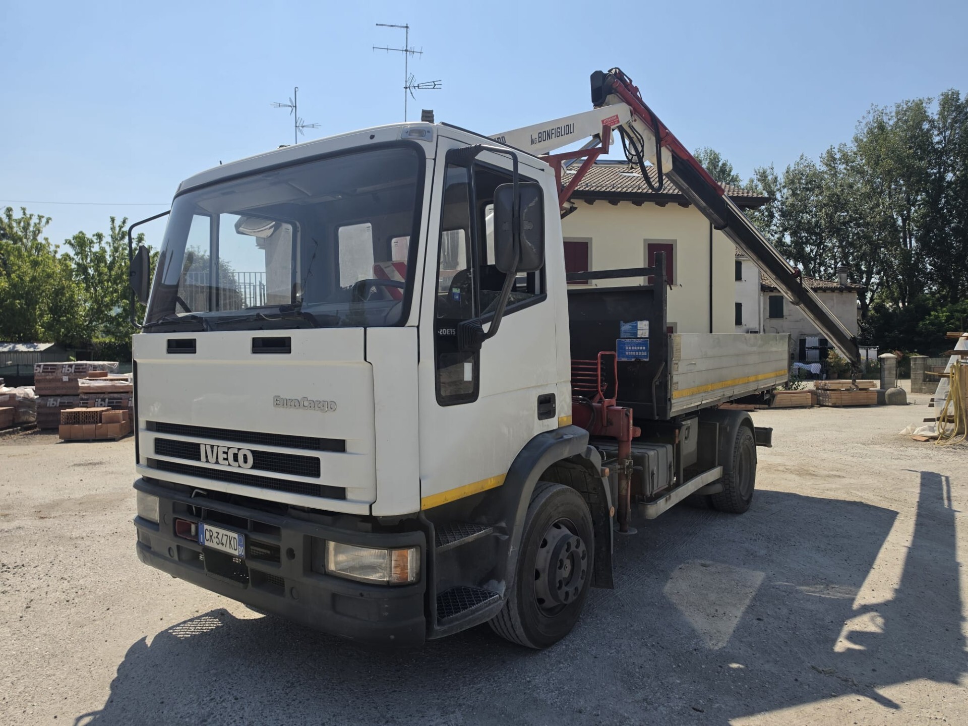 
								IVECO 120 E 15 CAMION CON GRU E RIBALTABILE completo									