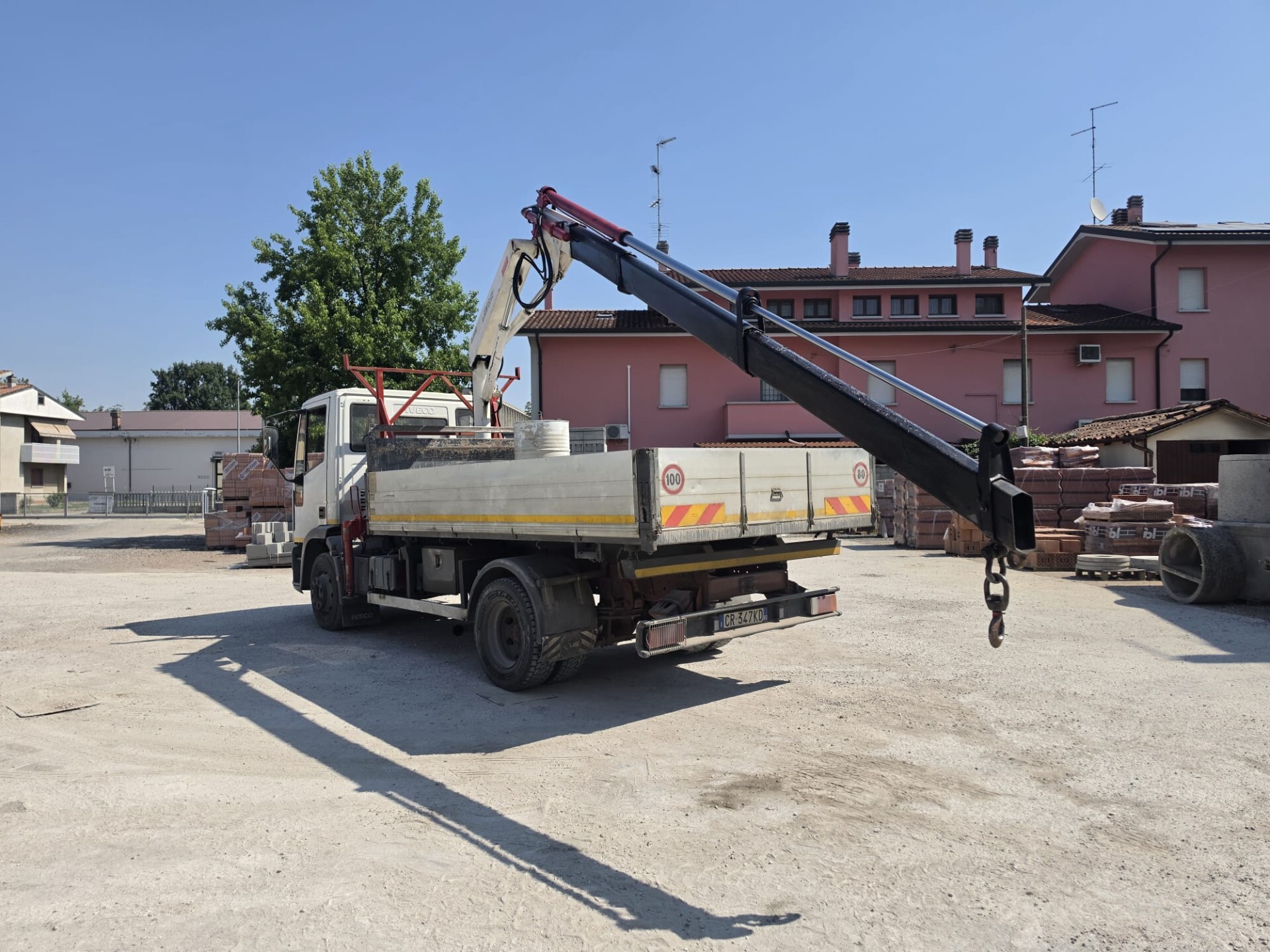 
								IVECO 120 E 15 CAMION CON GRU E RIBALTABILE completo									