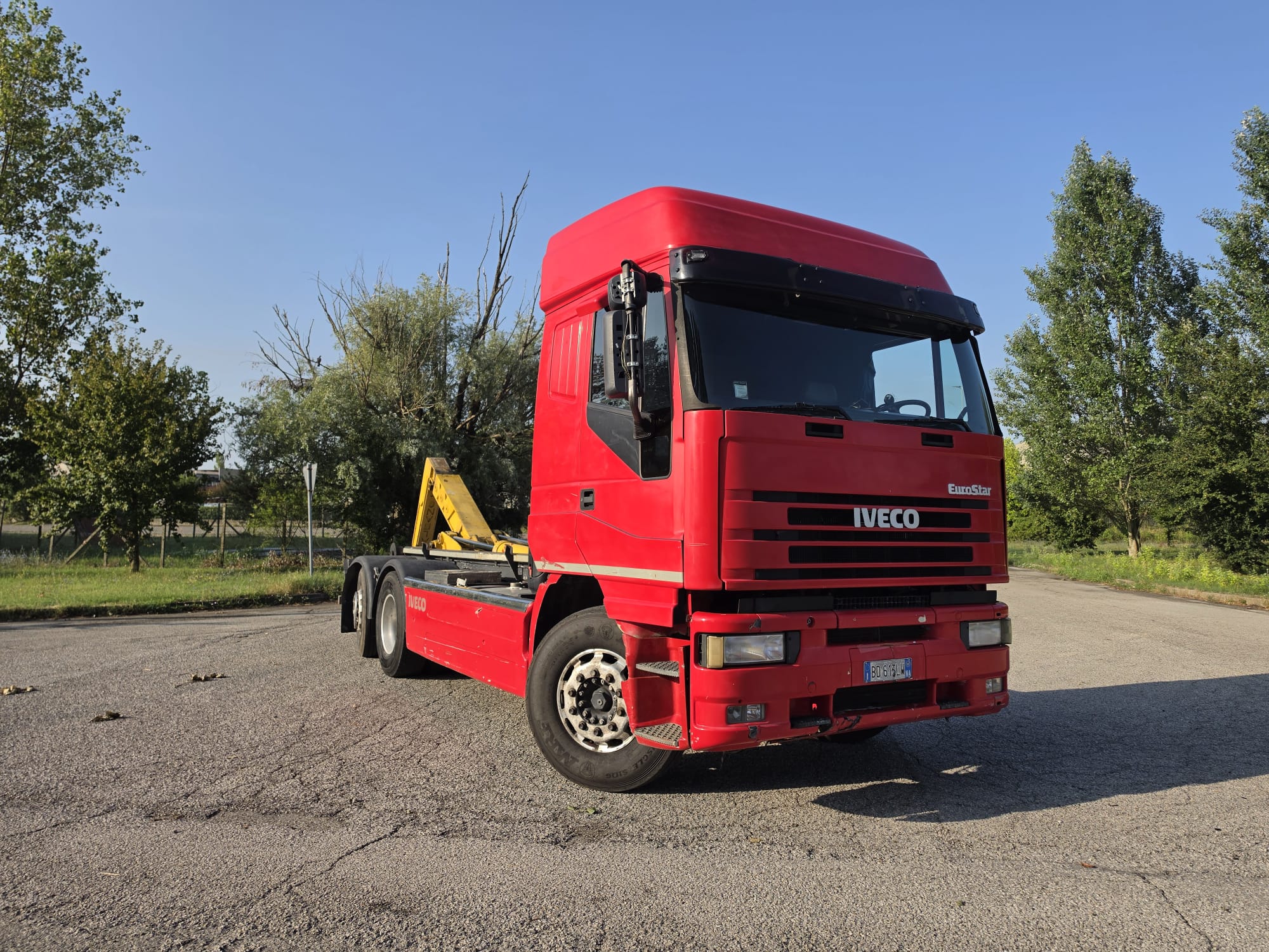 IVECO 470 SCARRABILE