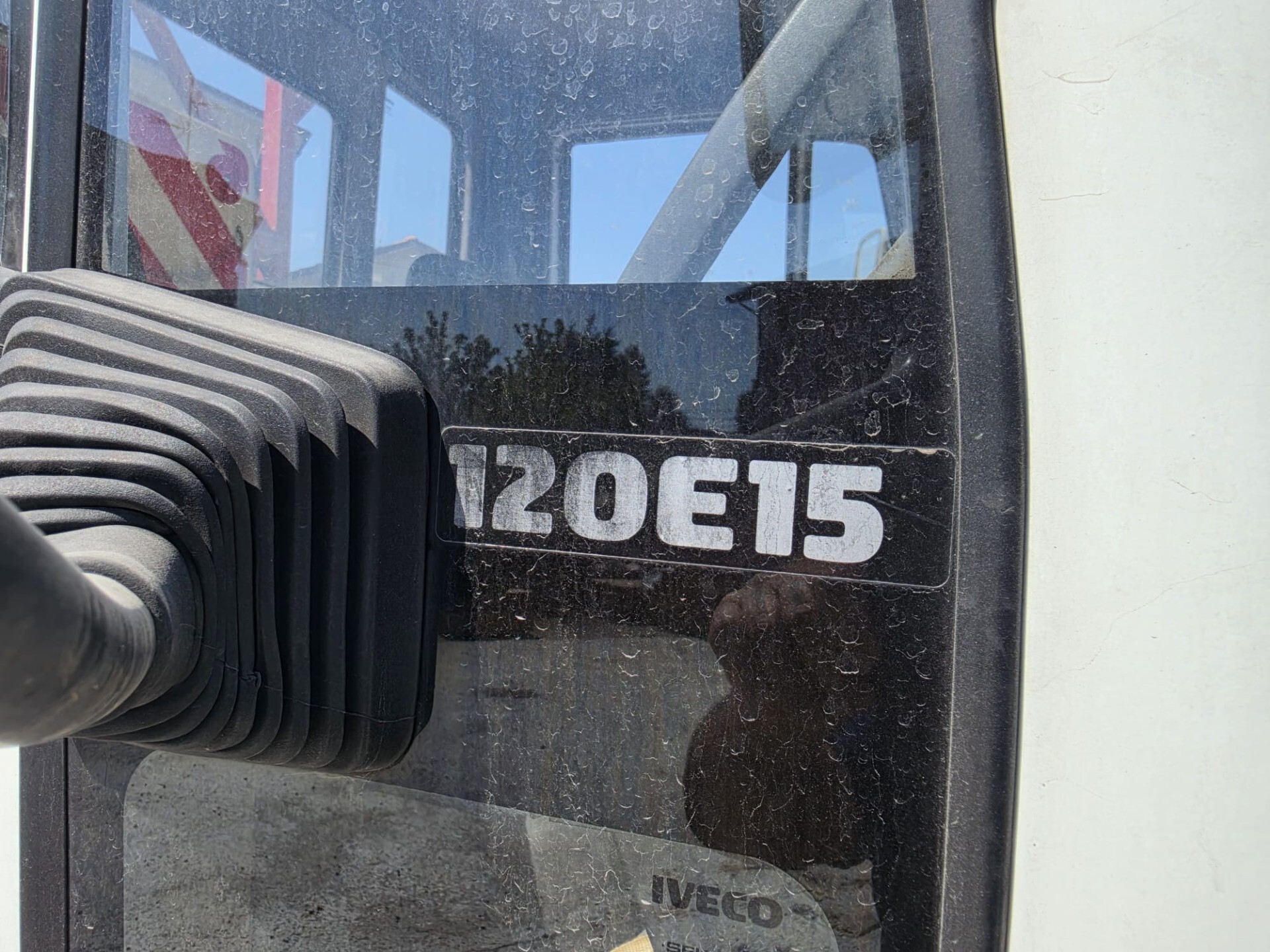 
								IVECO 120 E 15 CAMION CON GRU E RIBALTABILE completo									