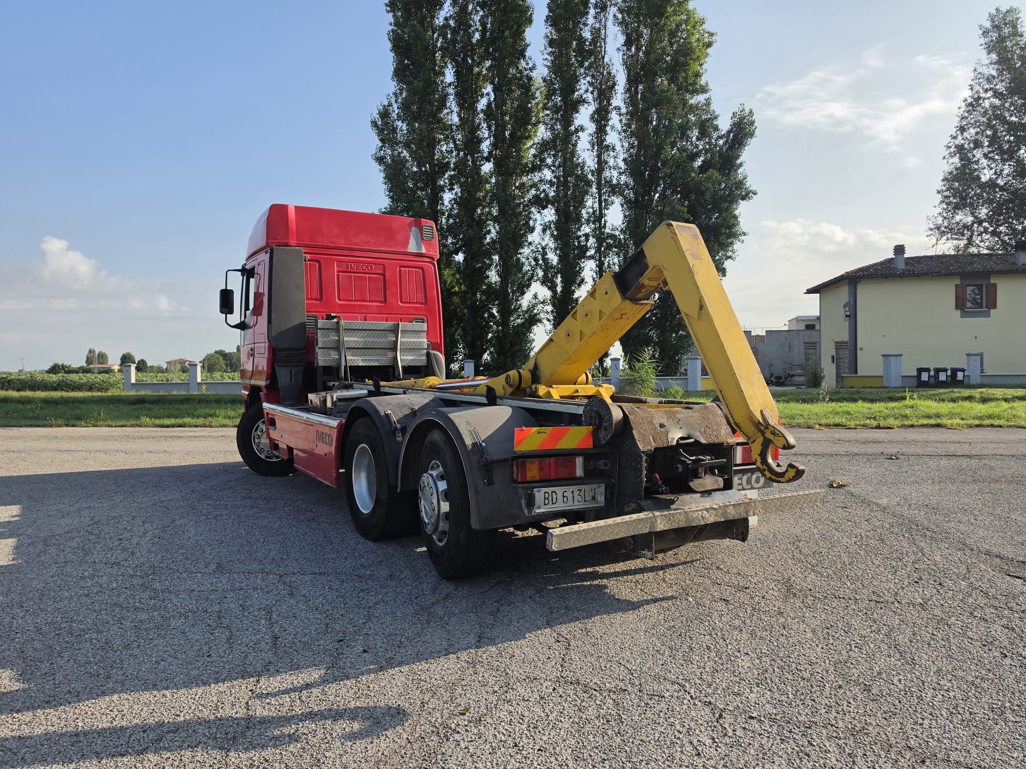 
								IVECO 470 SCARRABILE completo									