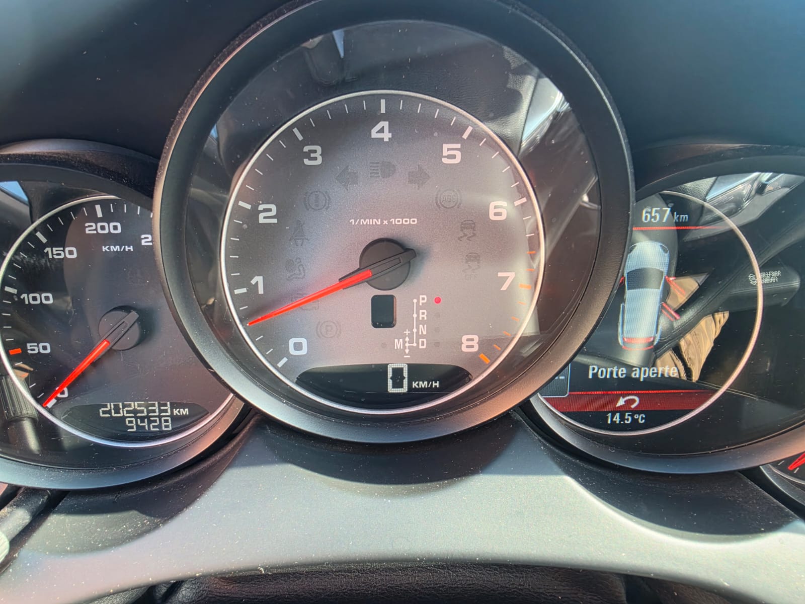 
								AUTOVETTURA SUV – PORSCHE CAYENNE S 4.8 completo									