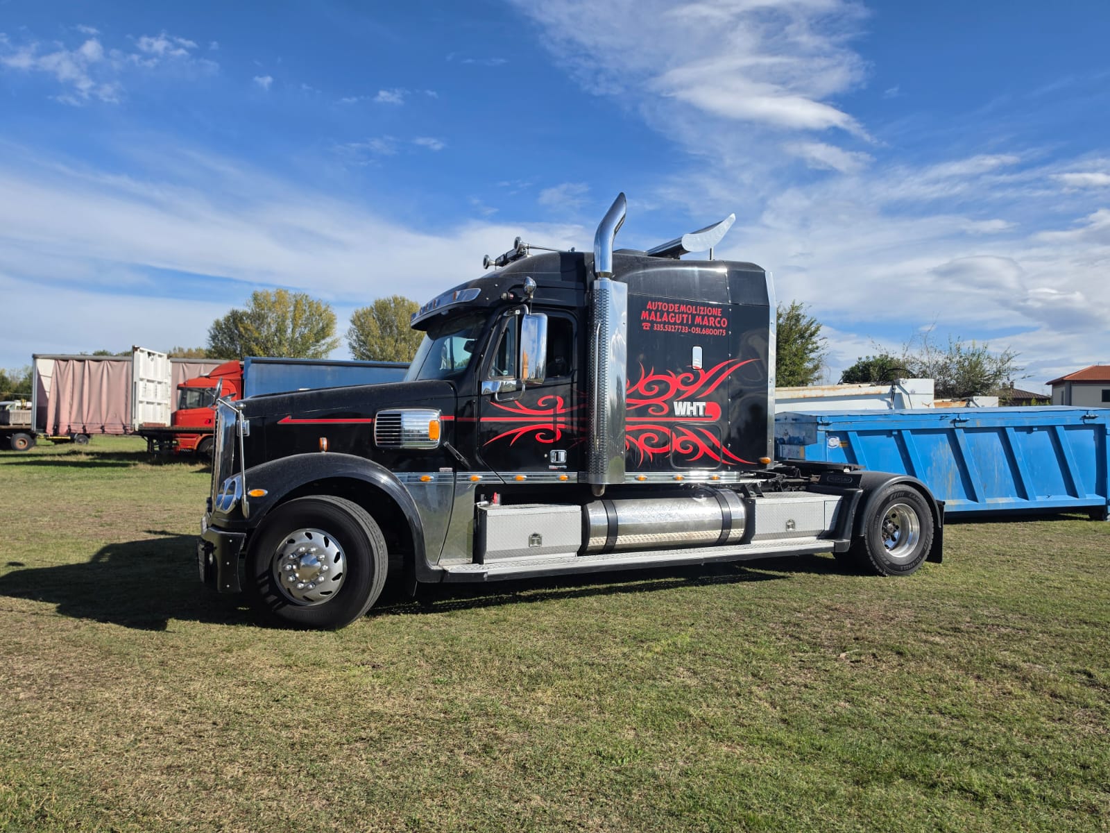 
								TRATTORE STRADALE FREIGHTLINER CORONADO completo									