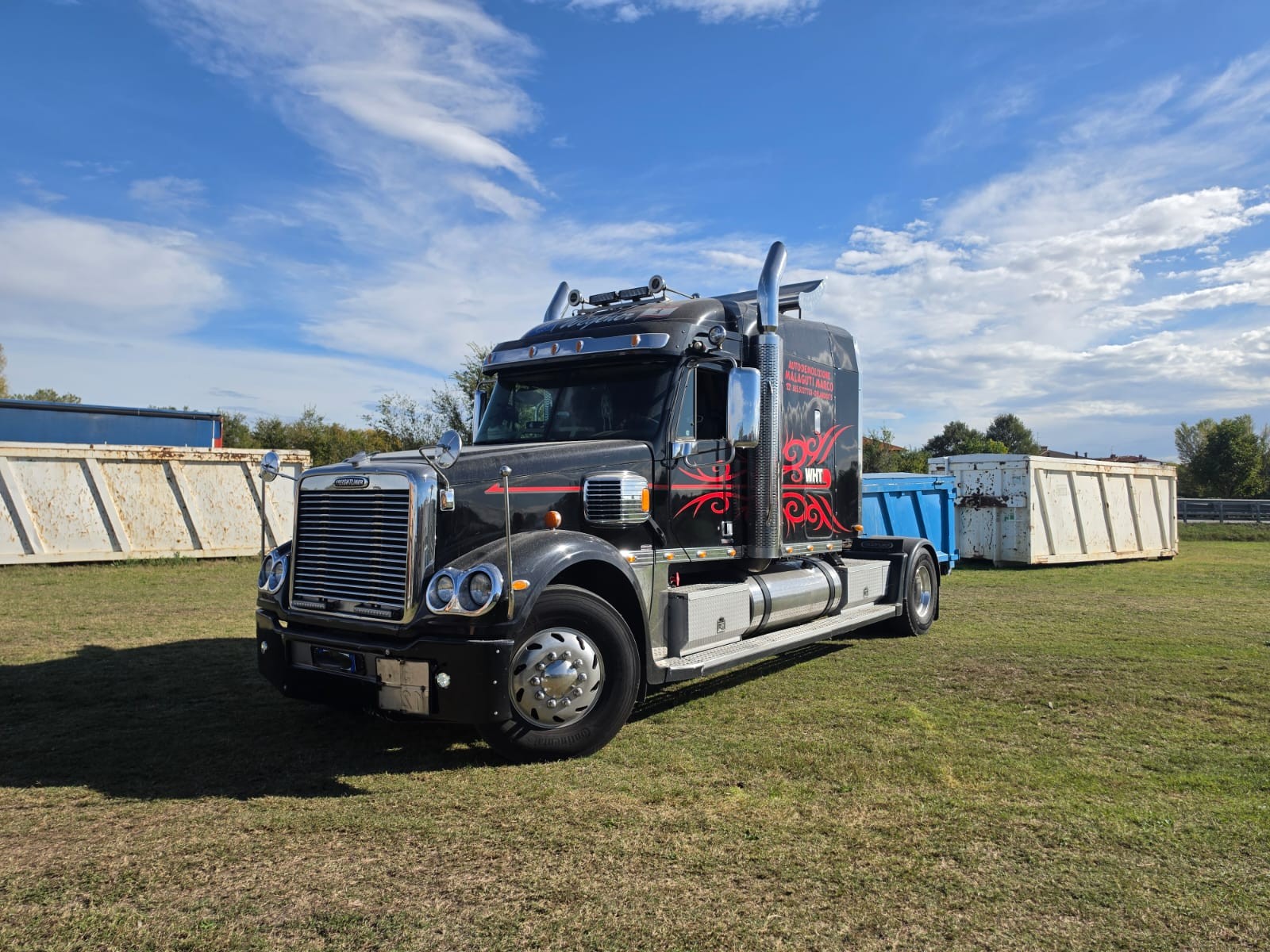 
								TRATTORE STRADALE FREIGHTLINER CORONADO completo									