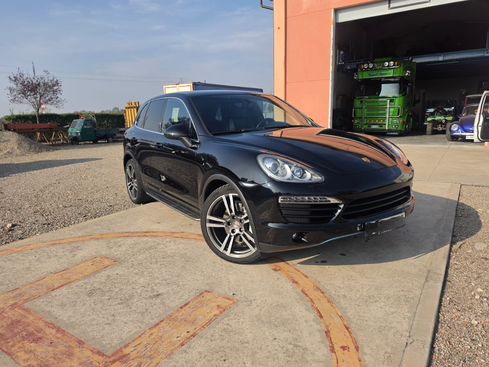 
								AUTOVETTURA SUV – PORSCHE CAYENNE S 4.8 completo									