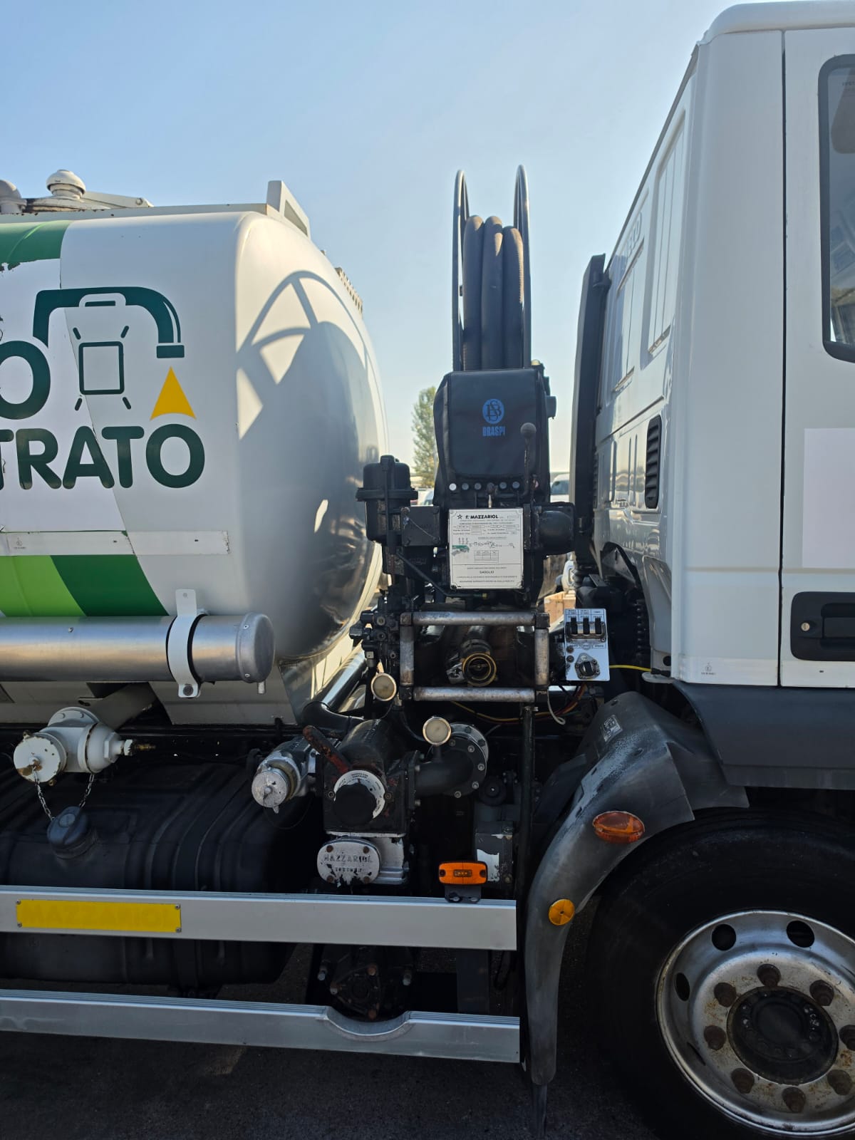 
								CISTERNA MOTRICE PER GASOLIO IVECO completo									